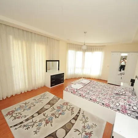 Nadfox Villa