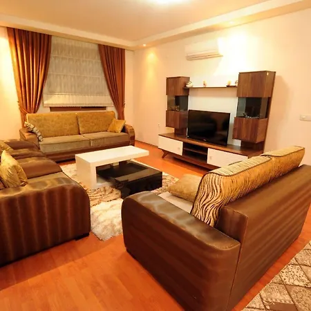 Nadfox Villa